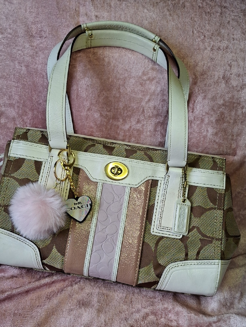 EUC COACH HAMPTON Pink & Cream Signature Stripe Satchel with Gold Turnlock